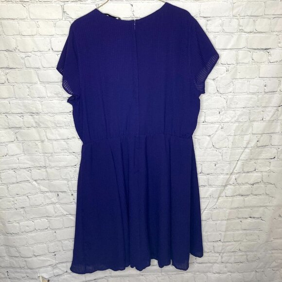 New Noir checkered purple tshirt dress - Picture 2 of 7